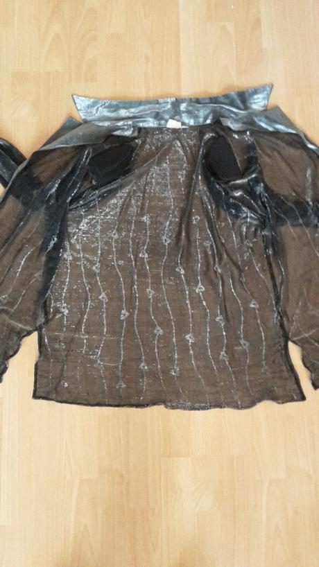 Priesvitna leskla bluzka, m