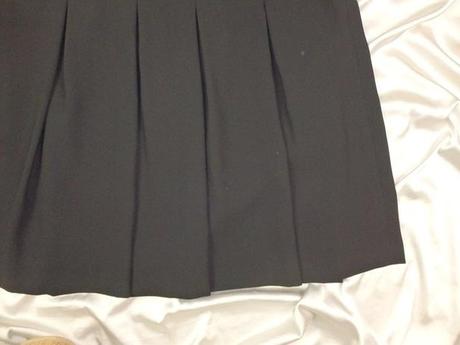Kvalitná čierna sukňa, c&a,40