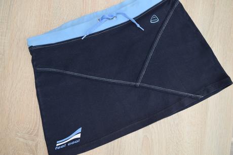 Teplakova tmavomodra sportova sukna, xl 42, xl