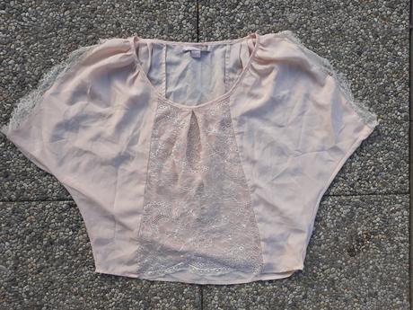 Zľava. halenka velk. 40/42., 40