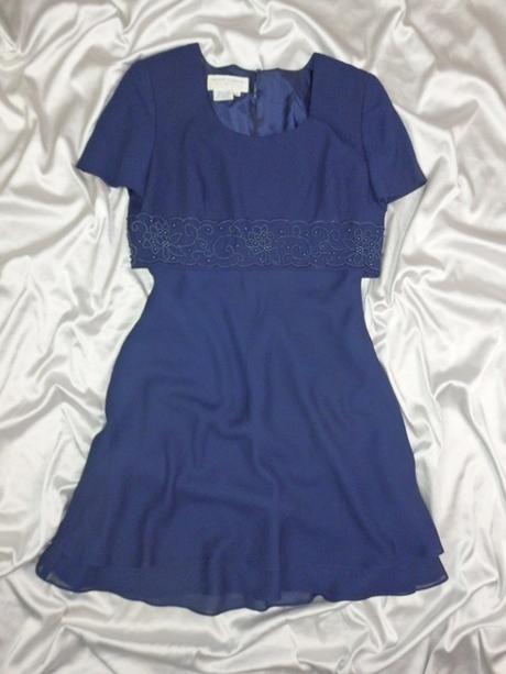 Kvalitné vintage spočenské šaty, 38