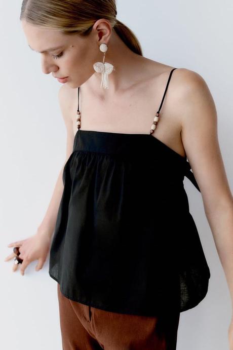 Krásny top s mašľou na chrbte značky zara, zara,s