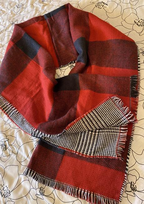 Elegantný mäkký obojstranný šál uni, 