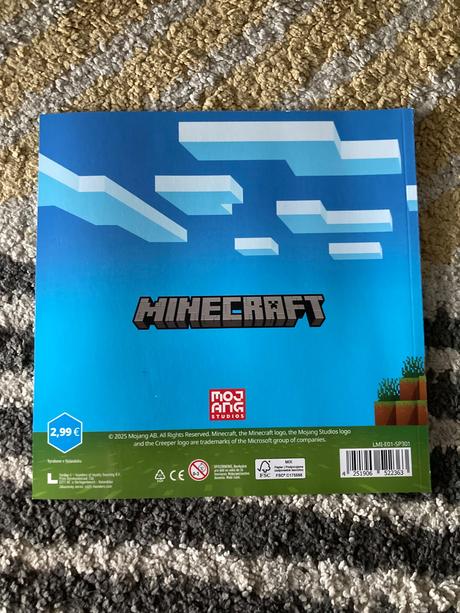 Minecraft album dobrodružstvá na každý deň, 