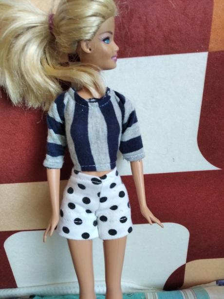Oblečenie pre barbie,