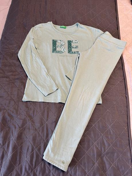 Tricko + leginy benetton, benetton,134