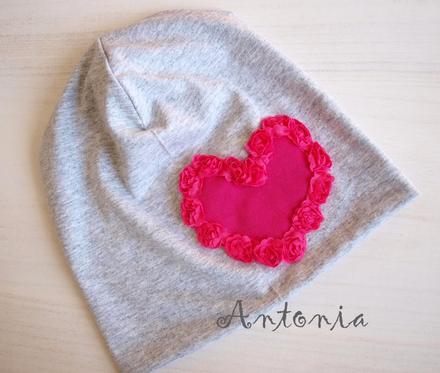 Čiapočka srdiečkovo,