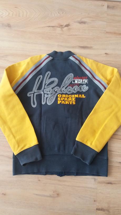 Mikinka, benetton,140