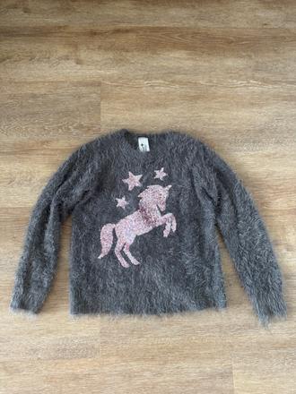 Chlpatý svetrík s jednorožcom, c&a,128