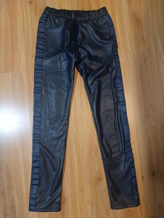 Kožienkové nohavice, 140