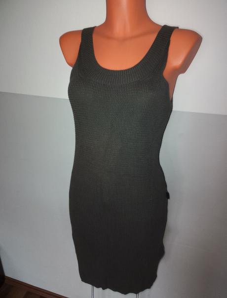 Pletené šaty v.s, s
