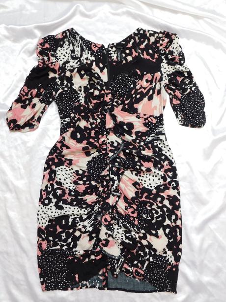 Velmi pekne šaty, next,38