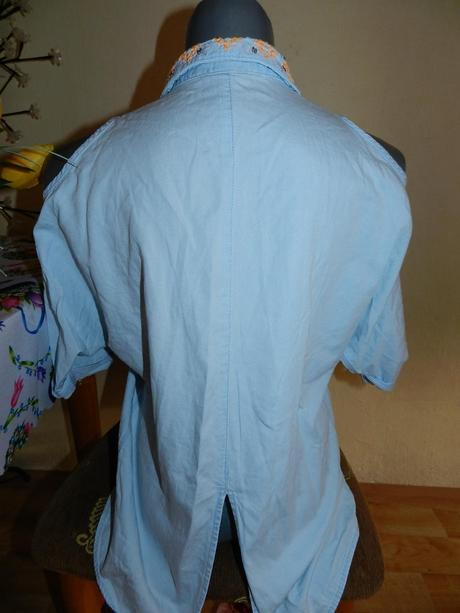 Blúzočka s otvorenými ramenami riflova, m