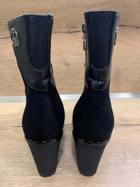 Čižmy lamaria, john garfield,39