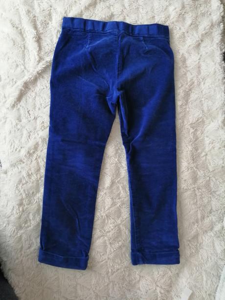 Krásne semišove nohavice, benetton,116
