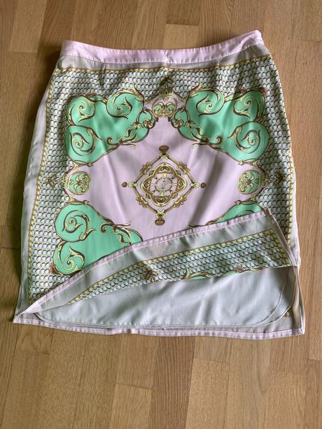 Betty barclay kostým, 40