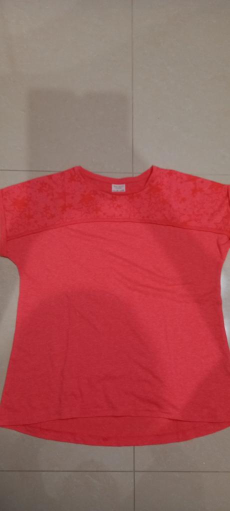 Dievcenske tricko, zara,140
