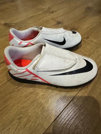 Halové kopačky zn. nike, nike,28