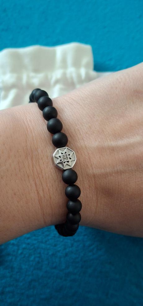 Pánsky náramok z čičmian od šperkárky petra toth., petra toth