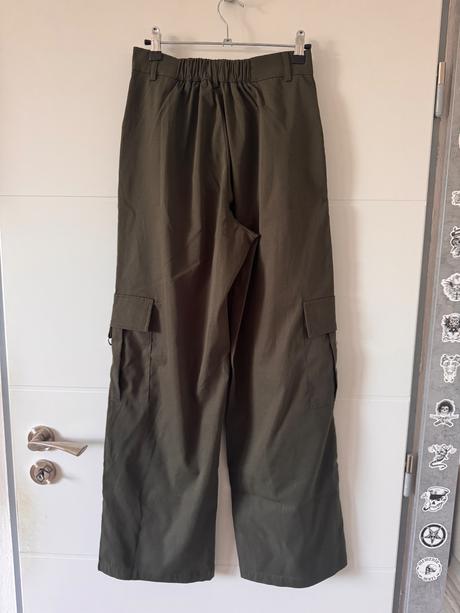 Tmavozelené kapsáče shein, xs