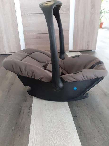 Autosedačka - vajíčko, 