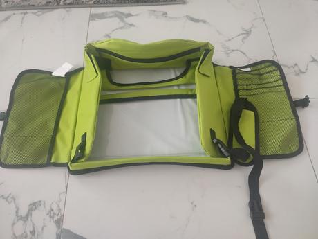 Detský stolček do auta, 