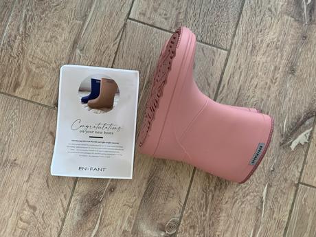 En fant nezateplené gumáky 29, en fant,29