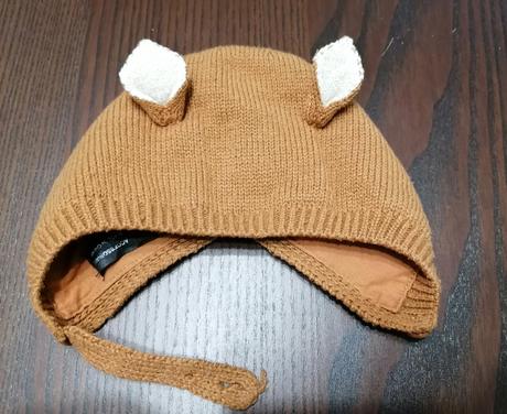 Čiapka s uskami, zara,68