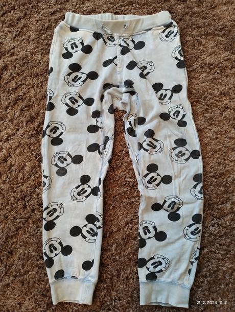 Tenké tepláky mickey, h&m,134