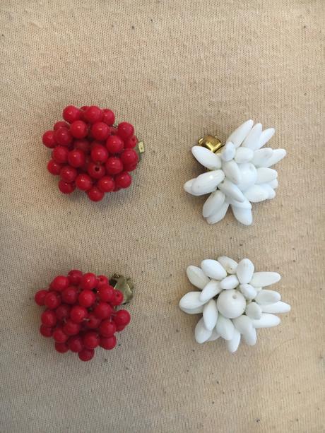 Náušnice a brošňa, 