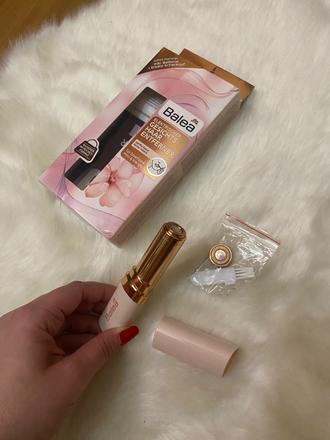 Elektrický odstraňovač chĺpkov na tvár, 