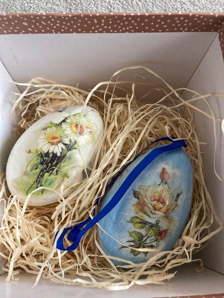 Pštrosie a husacie kraslice, 