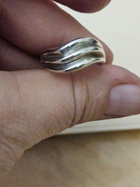 Strieborné prstene, 