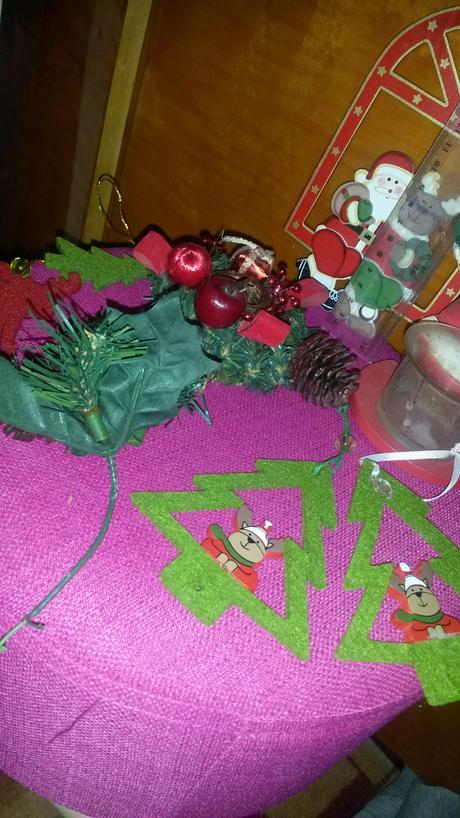 Set vianočných dekorácií,