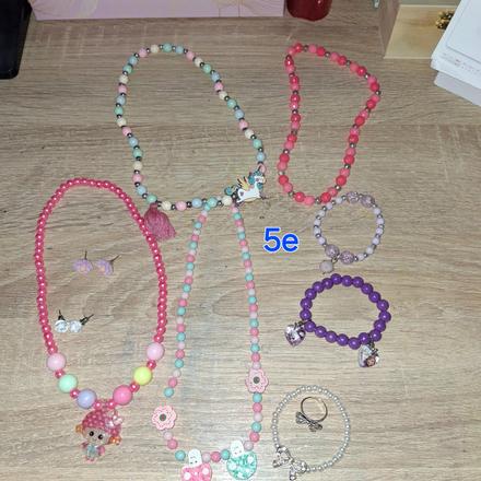 Koráliky,náramky náušničky, 
