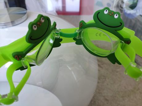 Okuliare na plávanie m4,