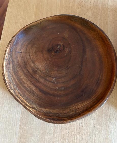 Masívne plytké taniere z akáciového dreva 2 ks, 