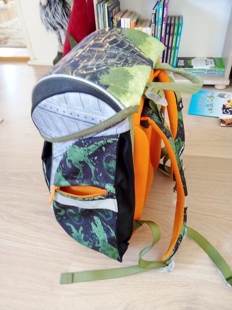 Školská taška oxybag premium light jurassic world,