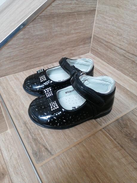 Dievčenské sandálky, 22