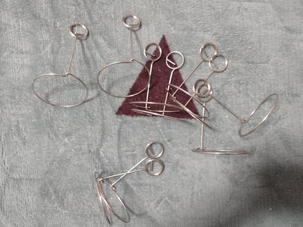 Kovové malé stojany na oslavy, 