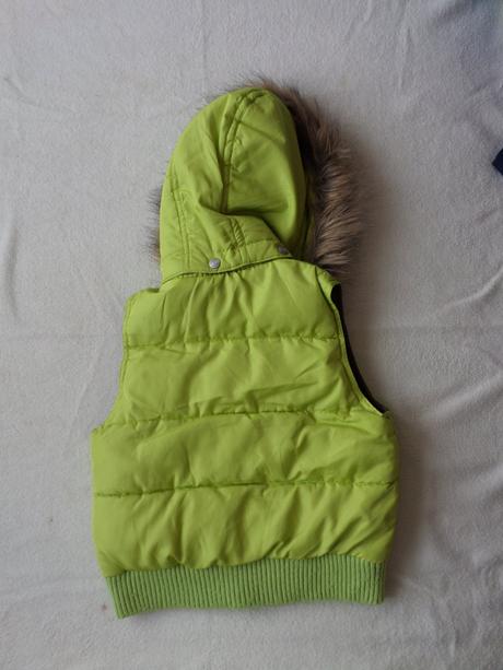 Dievčenská vesta, 104