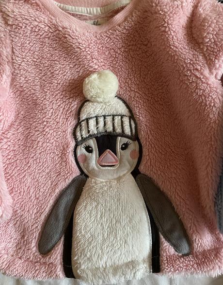 Teplá mäkká mikina s aplikáciou v. 86, f&f,86