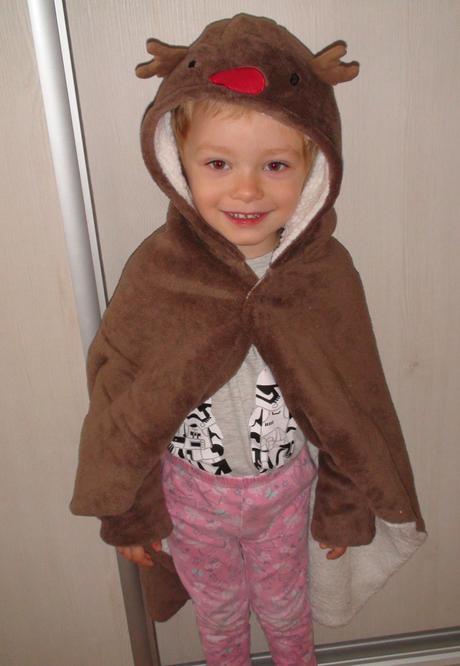 Sobík vianočné pončo/deka na prehodenie veľ.98,