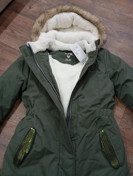 Zimná bunda, 140