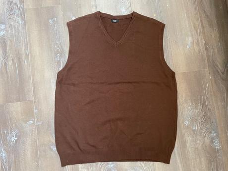 Hneda vesta, next,l