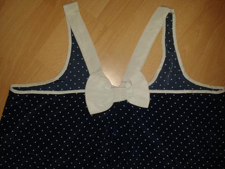 Bodkovany top, atmosphere,44