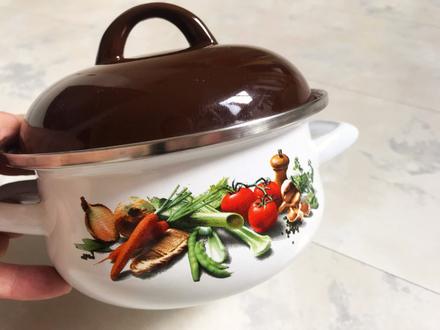 Smaltovaný hrniec + prikrývka 1l, 