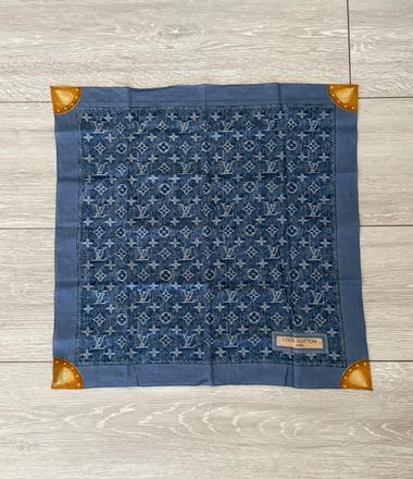 Šatka/bandana louis vuitton, louis vuitton,50