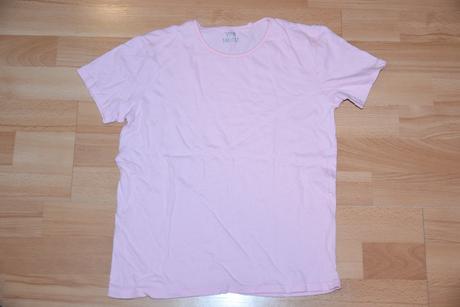 Ružové tričko, 146