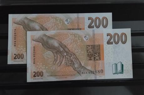 200 kč bankovky unc postupka, 